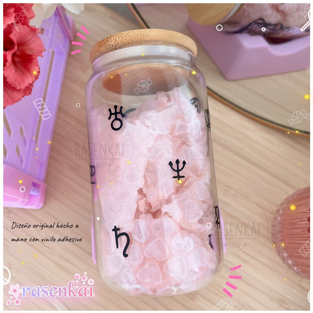 rasenkai7's tweet photo. 🌸✨SORTEO ✨🌸

Llévate un vaso de cristal de #SailorMoon y disfruta de tus bebidas con un toque lunar 🌙

🌷Qué hacer;

🔅Seguirme en @rasenkai7 
🔅Dar RT y like a la publicación 🩷
🔅Etiquetar a un amigx en los comentarios 💬 

Hasta el 6/10🗓

+ info abajo ⬇️ https://t.co/pEsZTELpp0