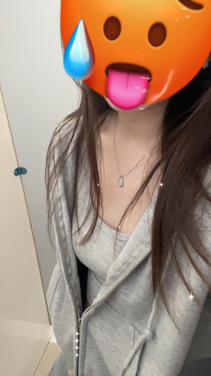 今天老板开除了
他发现我在工作的时候 根本不会搓澡
只会摸女的🥵🥵#女同性恋 #les