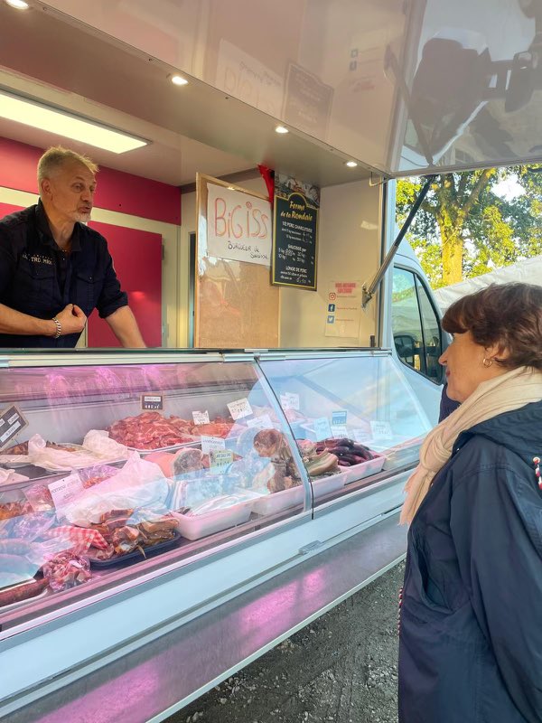 Annie Genevard tweet media