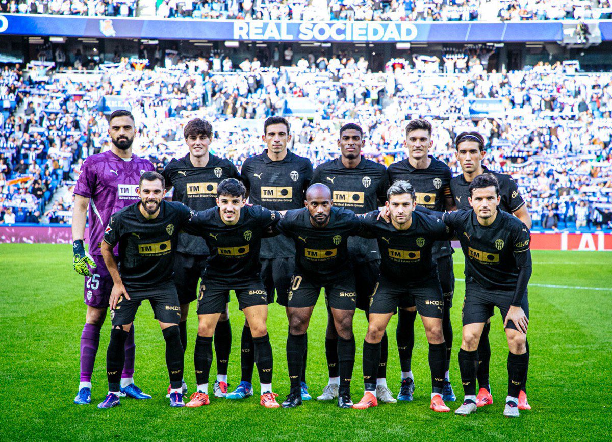 Es momento de estar mas unidos que nunca y trabajar para cambiar la dinamica. Estoy convencido de lo que puede dar este equipo 💪🏼🔥 Gracias por el apoyo afición 🦇
