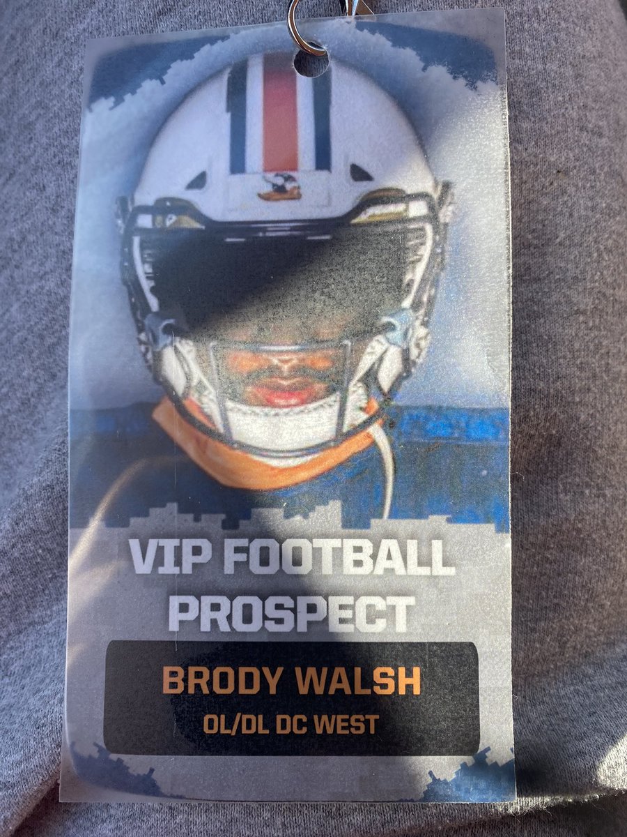 BrodyWalsh8's tweet image. Thanks so much to @coachWRacine and midland staff for having me out yesterday!