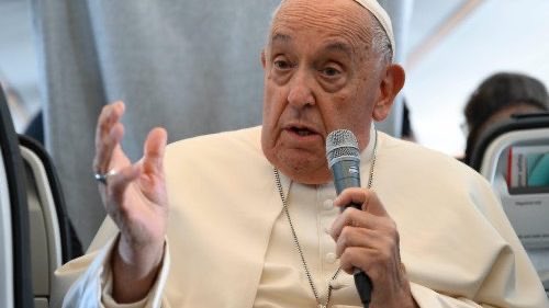 Catholic Sat tweet media