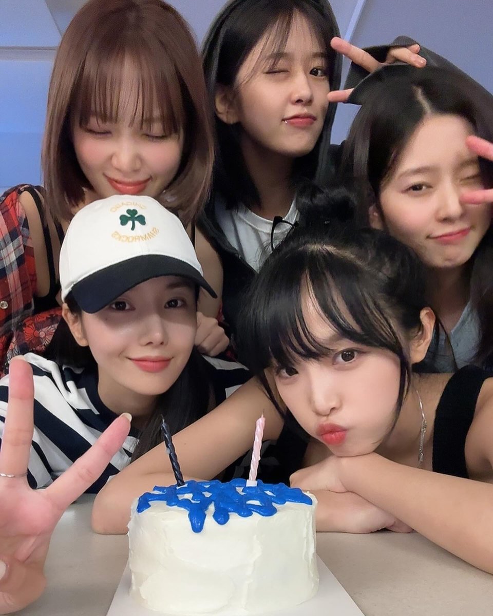 채채 tweet media