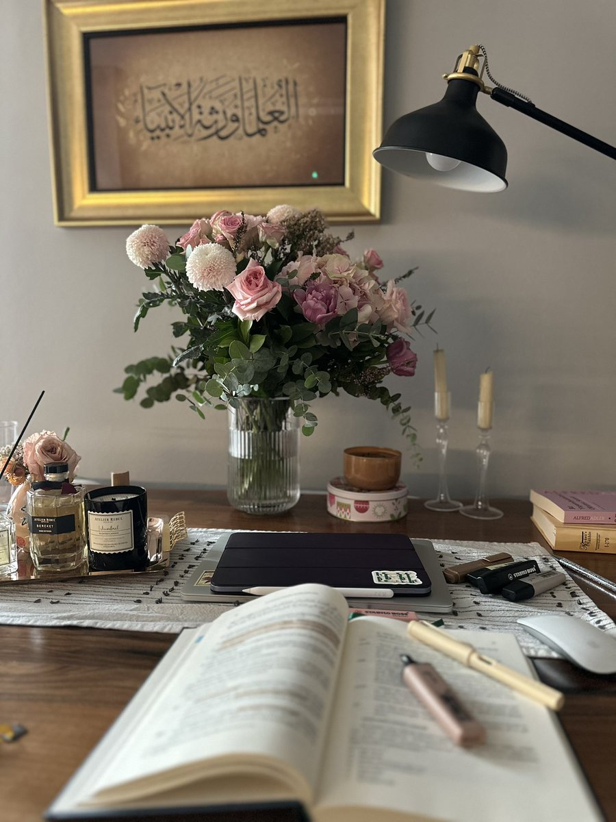 seymakoctr's tweet photo. “Sabır ve namaz ile Allah’tan yardım isteyin. Şüphesiz bu (namaz) Allah’a saygıdan kalbi ürperenler dışında herkese zor ve ağır gelen bir görevdir. Onlar, kesinlikle Rableri’ne kavuşacaklarına ve ona döneceklerine inanan kimselerdir.” 
Bakara Suresi 45-46 https://t.co/NT2HnZ23Vd