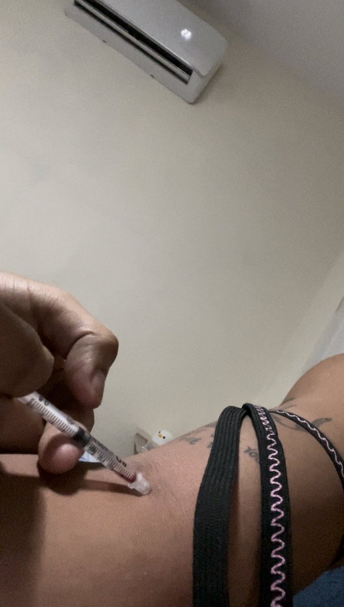 DavidCa02934827's tweet photo. Un slam y todo se empieza a descontrolar 😏
#slam #slamgay #slamrush https://t.co/jdqi4H34Th
