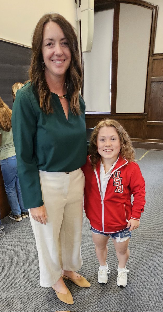 akwittenborn's tweet photo. @MSUHDFS welcomed Paralympic Silver Medalist Jayci Simon to campus. She taught us about grit, determination, and the value of close relationships🏅 https://t.co/scD2jKrgCh
