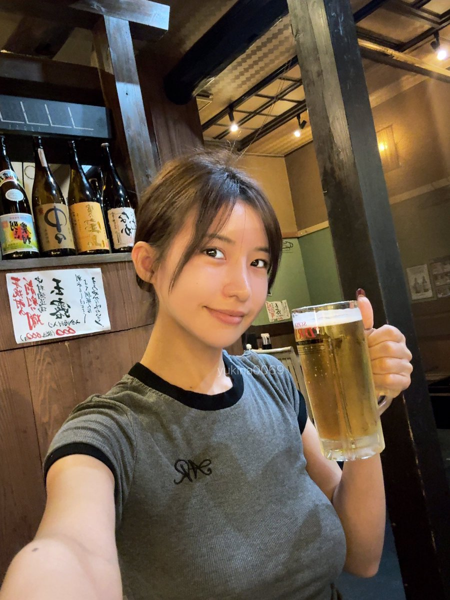 近所の居酒屋ひとりのみ笑
さみしんだけど！！！！！！！！！！！ https://t.co/WyRENCxCXp