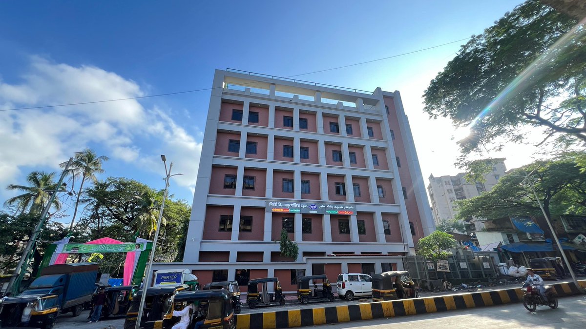 rais_shk's tweet photo. Bhiwandi will no longer be known just for its dhabas; in the next 5 years, it will be recognized for its excellence in education and its outstanding municipal schools.
#Education #Bhiwandi https://t.co/Bh4PJAh5pf