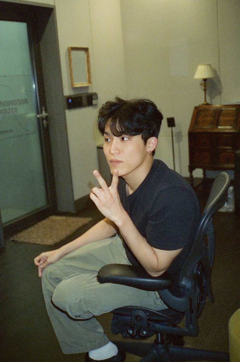 kyu_sh88's tweet photo. ₀₉₂₈
ジョンウ20歳のお誕生日おめでとう୨ৎ . ݁₊ ⊹ .
いつも謙虚で心優しくて素敵な歌声を届けてくれるジョンウが大好き!
ジョンウとジョンウペンに沢山幸あれ〜!!✧₊⁺
#ExtraWOOrdinaryMasterSingerDay
#아니죠아니죠_쩡쩡이생일이죠
#ジョンウずっと一緒にいよう20歳もこれからも https://t.co/dB9woAtz9p