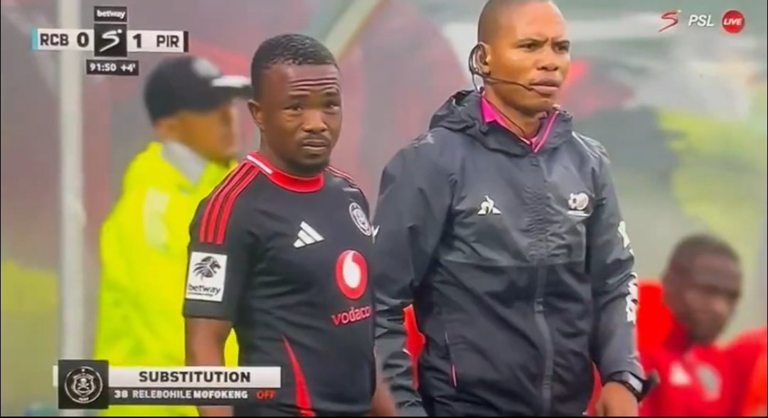 LeboKillerMalel's tweet photo. Paseka Mako is back 😁🫡😏

#OrlandoPirates #BetwayPremiership Maswanganyi Saleng Mofokeng https://t.co/nTEPc7J0BV