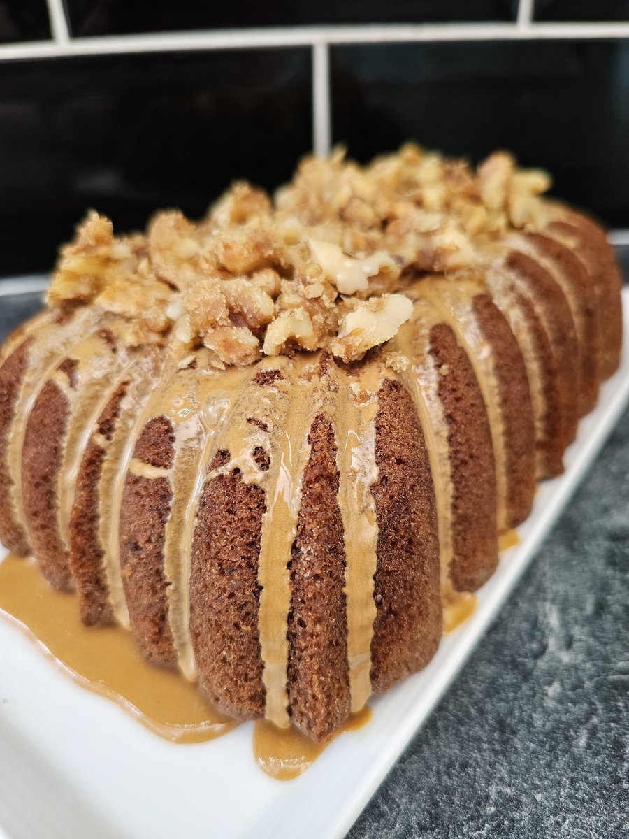 Thanks to everyone who joined us yesterday for the #gbbotwitterbakealong 
Here's my elevated Coffee &amp; Walnut loaf cake in a <a href="/NordicWareUK/">NordicWareUK</a> tin.
It's feel great to be back for the 2024 season with a whole new batch of bakers.
<a href="/thebakingnanna1/">The Baking Nanna</a> and I will have so much fun baking.