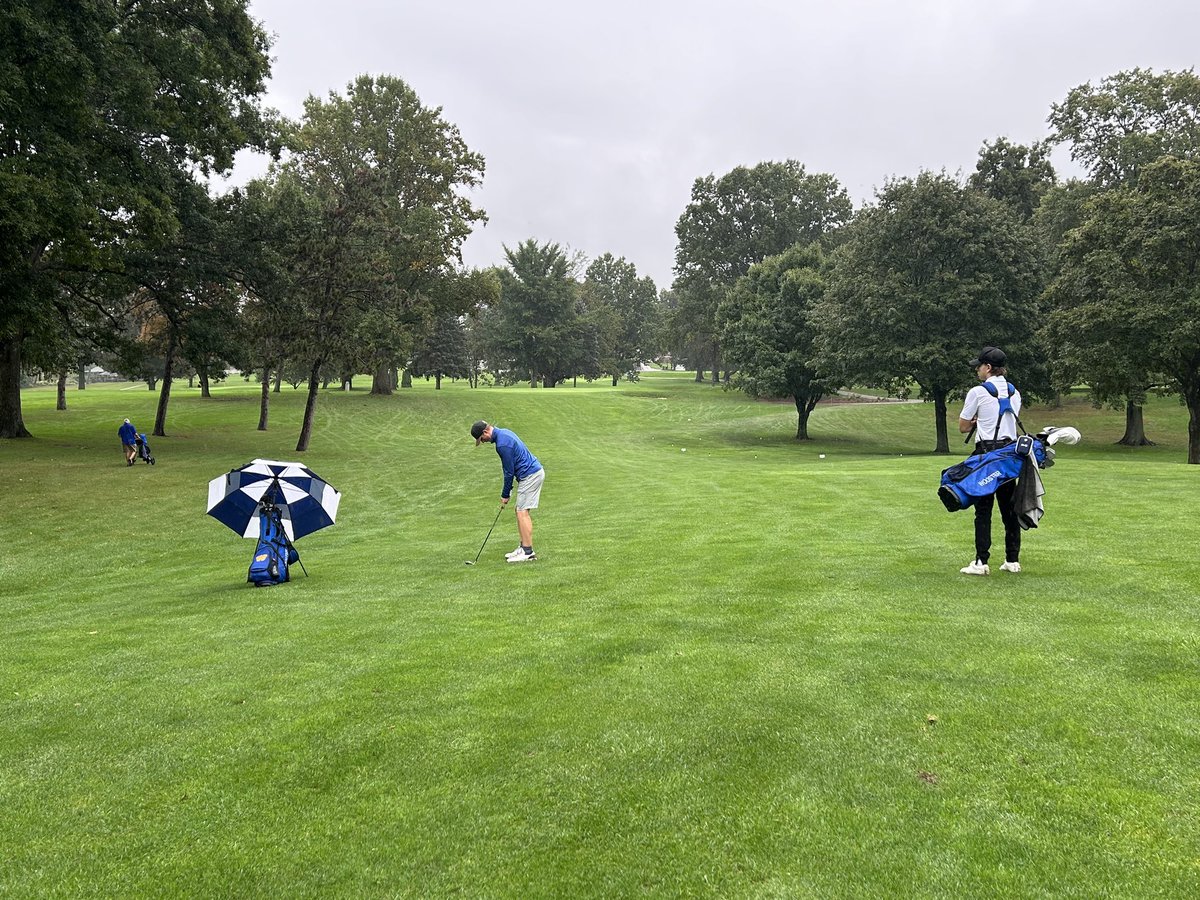 WooGolf's tweet photo. Thank you to Russ Long and the entire team at Kennedy, Purdy, Hoeffel and Gernert for covering the cost of our practice round at Good Park as we prepare for sectionals on Tuesday. https://t.co/nQ2Ka8dFLo