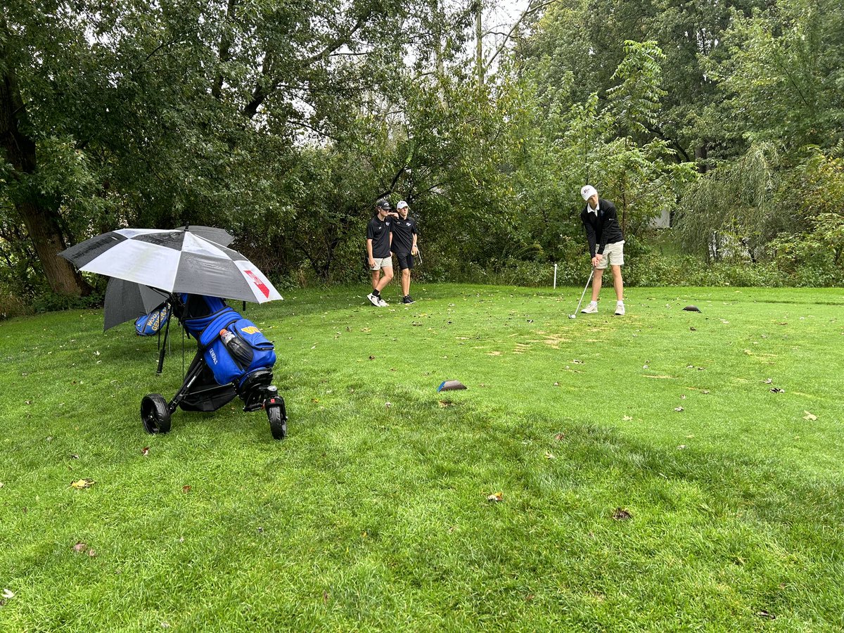Thank you to Russ Long and the entire team at Kennedy, Purdy, Hoeffel and Gernert for covering the cost of our practice round at Good Park as we prepare for sectionals on Tuesday.