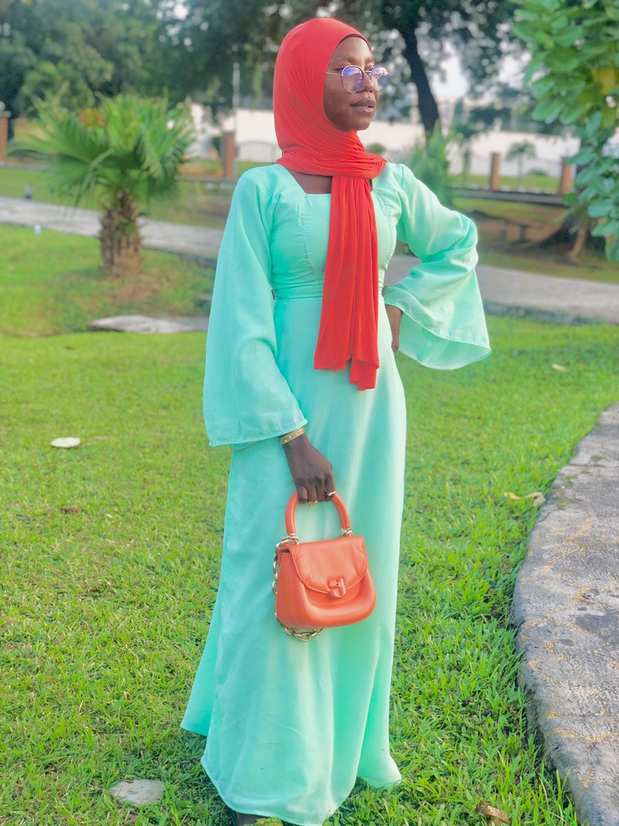Itz_Mareeyam's tweet photo. This was how I stepped out to recharge and refresh😊😊
It was a breath of fresh air❤️❤️
#RechargeandRefresh 1.0
Let’s do this some other time😇
PC📸@That_Azeezaht https://t.co/eqVAWxGp5i