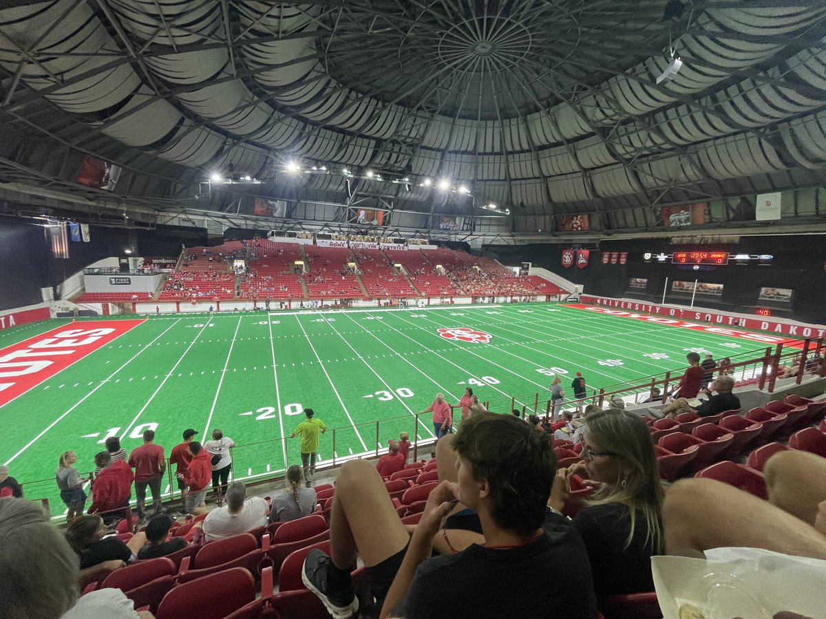 Ahman Langton (@ahmanlangton1) on Twitter photo Enjoyed my game day visit to <a href="/SDCoyotesFB/">South Dakota Football</a>! I enjoyed learning about Coyote football and experiencing the atmosphere in the Dome! <a href="/CoachVitzthum/">Matt Vitzthum</a> <a href="/Coach_JDavis/">Joshua Davis</a> <a href="/1CoachRosie/">Josh Rosenthal</a> Enjoyed my game day visit to <a href="/SDCoyotesFB/">South Dakota Football</a>! I enjoyed learning about Coyote football and experiencing the atmosphere in the Dome! <a href="/CoachVitzthum/">Matt Vitzthum</a> <a href="/Coach_JDavis/">Joshua Davis</a> <a href="/1CoachRosie/">Josh Rosenthal</a>