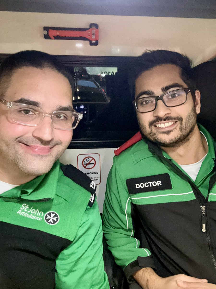 Ready for our ferry home after a weekend of <a href="/stjohnambulance/">St John Ambulance England</a> volunteering with <a href="/MarkAdhen/">Mark Adhen</a> supporting <a href="/OFFICIALIOWAS/">Isle of Wight Ambulance Service</a> ⛴️ 🚑