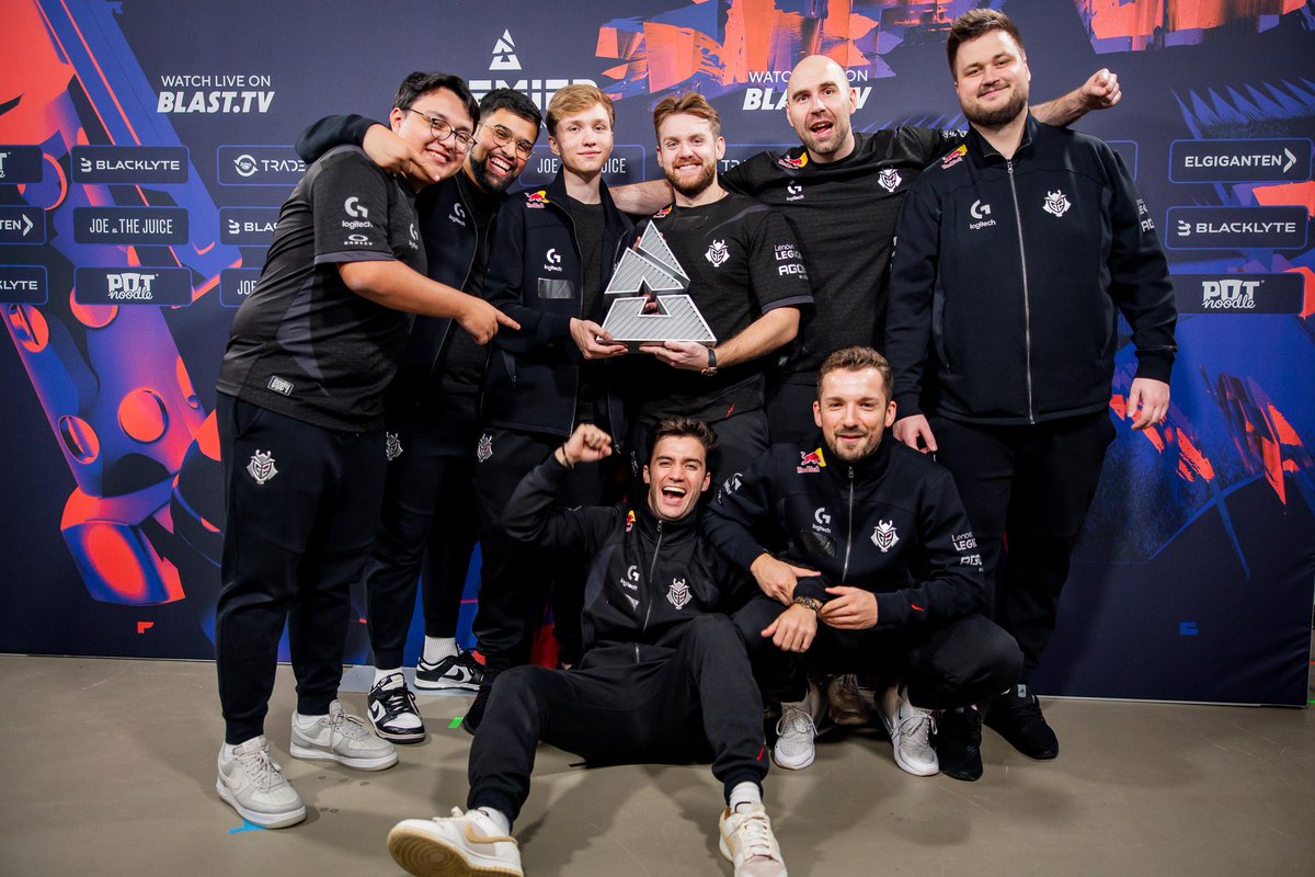 TAZ tweet media