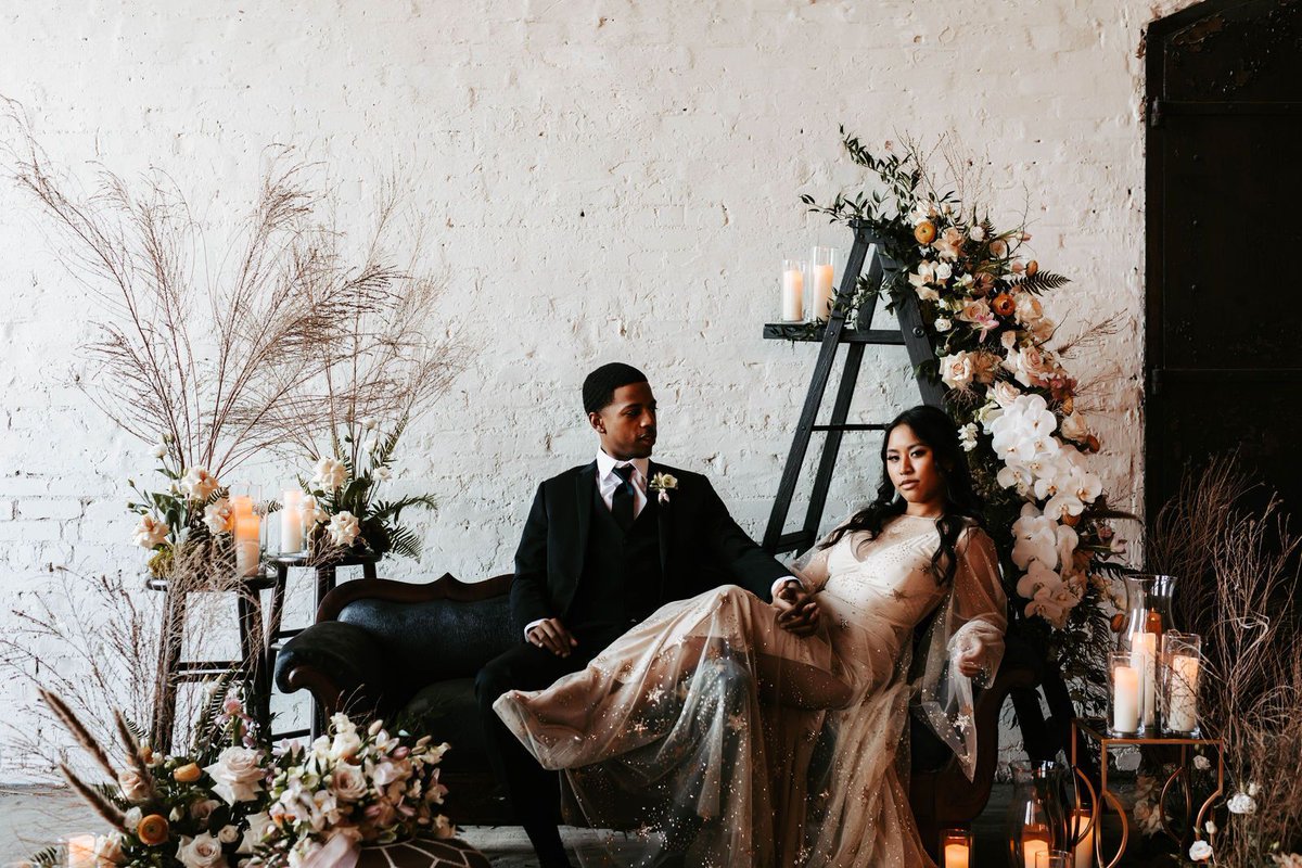 SMH_ATELIER's tweet image. "Renting a tuxedo for your wedding? Perfect for looking sharp and avoiding the 'what was I thinking?' moments in 20 years of wedding photos! 😂💍🤵 #TuxedoRental #WeddingGoals #SeanMHortonAtelier"