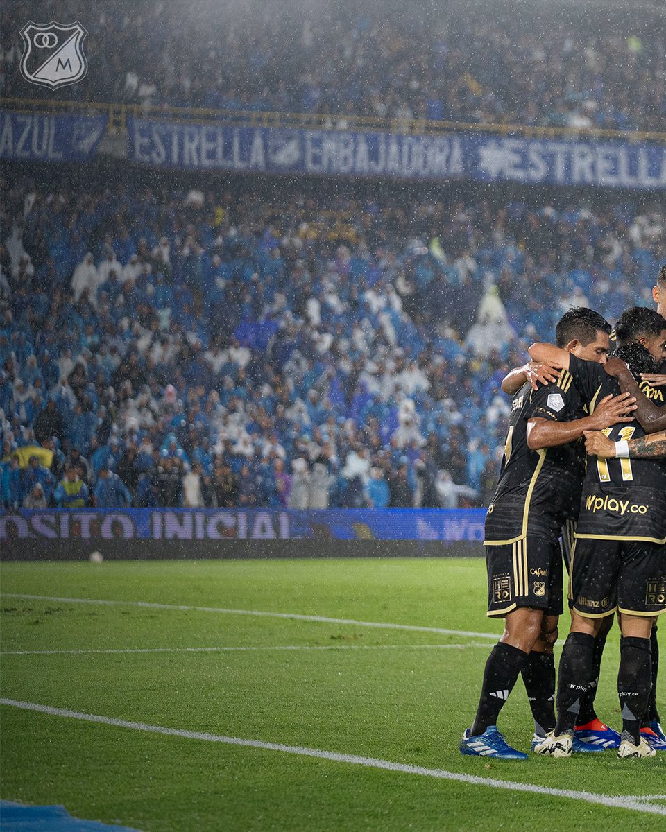 MillosFCoficial's tweet image. ¡Hinchada y jugadores, unidos SOMOS FAMILIA! 💙Ⓜ️😍