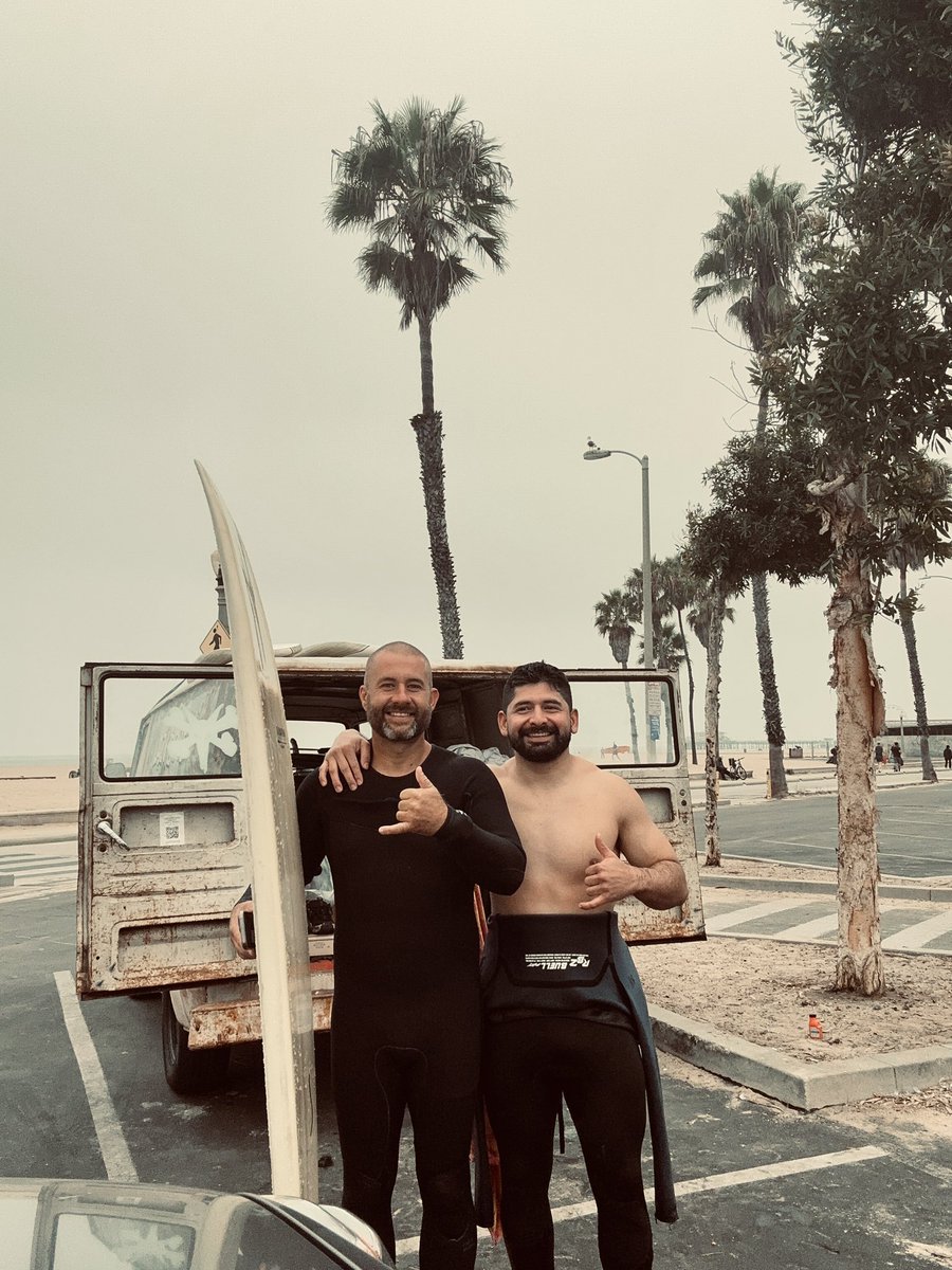 🏄🏽‍♂️ #20

Worked on: 
Reading waves 
Timing 
Patience on the full process 
7 waves total