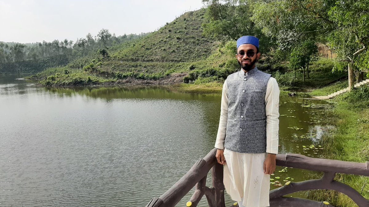 প্রকৃতির কাছাকাছি...........