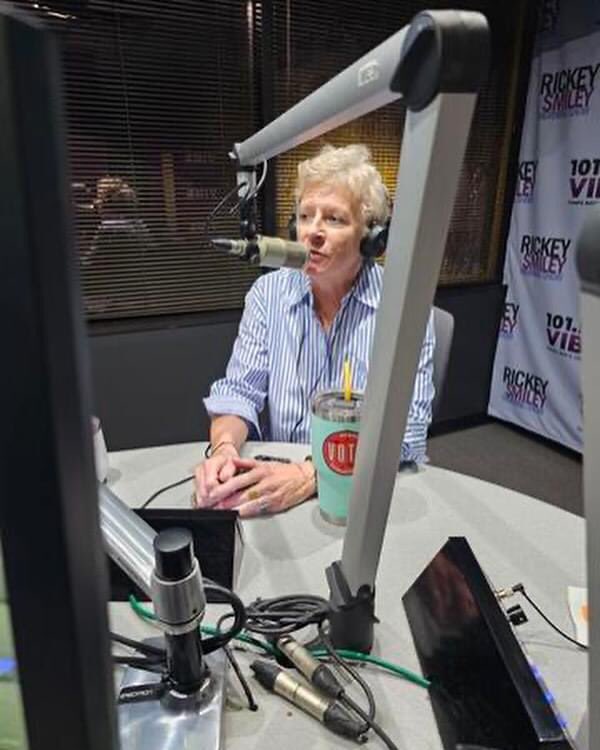 LWV St. Petersburg Area tweet media