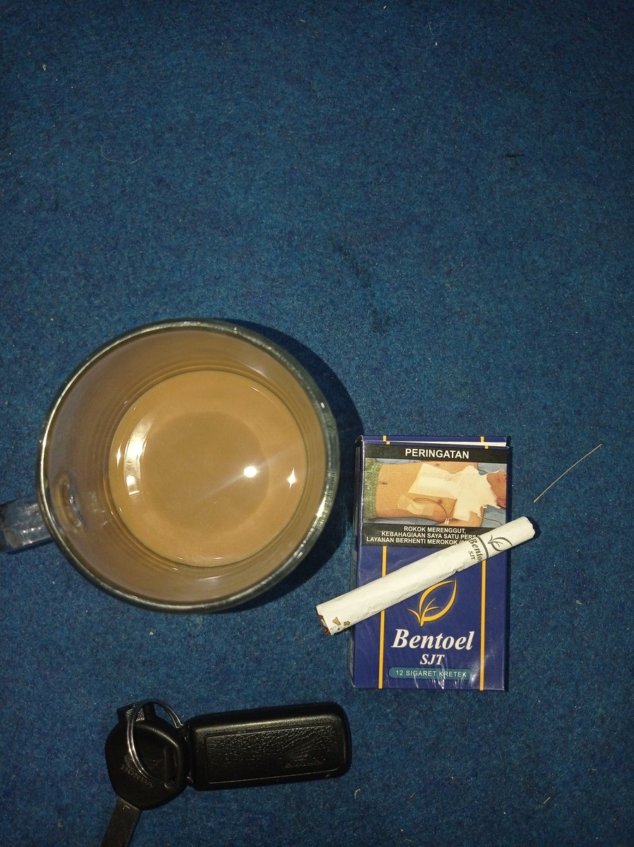 Azhar_Basyir88's tweet photo. @rokok_indonesia Nostalgia sama rokok ini, min. https://t.co/Li4jerJuCZ