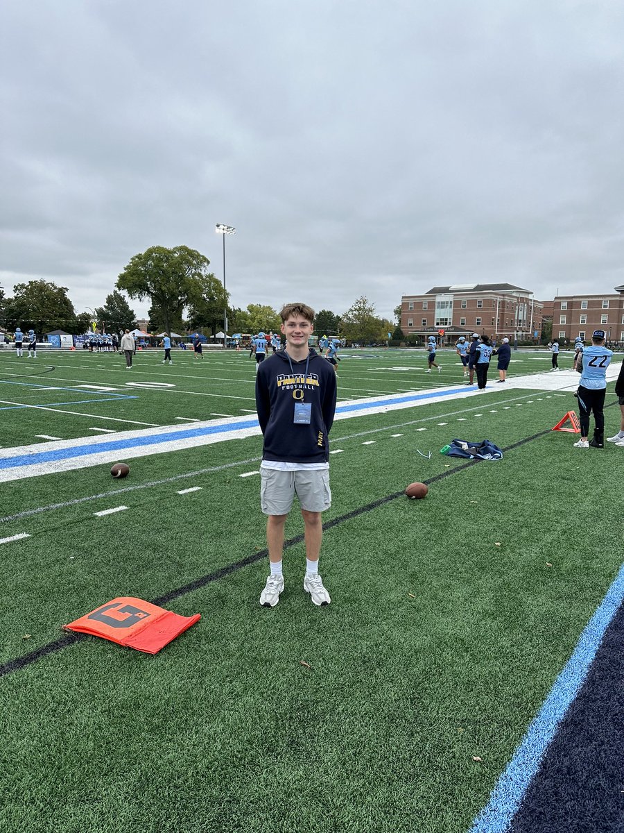 Devin_May26's tweet photo. I had a great time at my gameday visit to @ElmhurstU_FB. Thank you @Coach_Tahaney for the invite!
I loved the atmosphere and enjoyed the opportunity. I appreciate the hospitality from all the coaching staff! https://t.co/IZiUYBfVK8