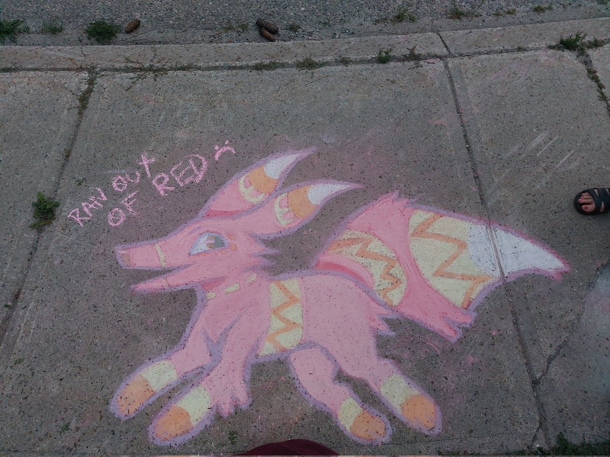 wuumiiii's tweet photo. @LilySuits EEEE ONE OF MY HYPERFIXATIONS RAHHHH I still play trouble in paradise to this day! I've been dying for a viva pinata OC for so long but when I ask for oc customs no one knows what it is 💔 I drew a lil pretztail out of chalk about a week ago!! https://t.co/VhzxxYOtHe
