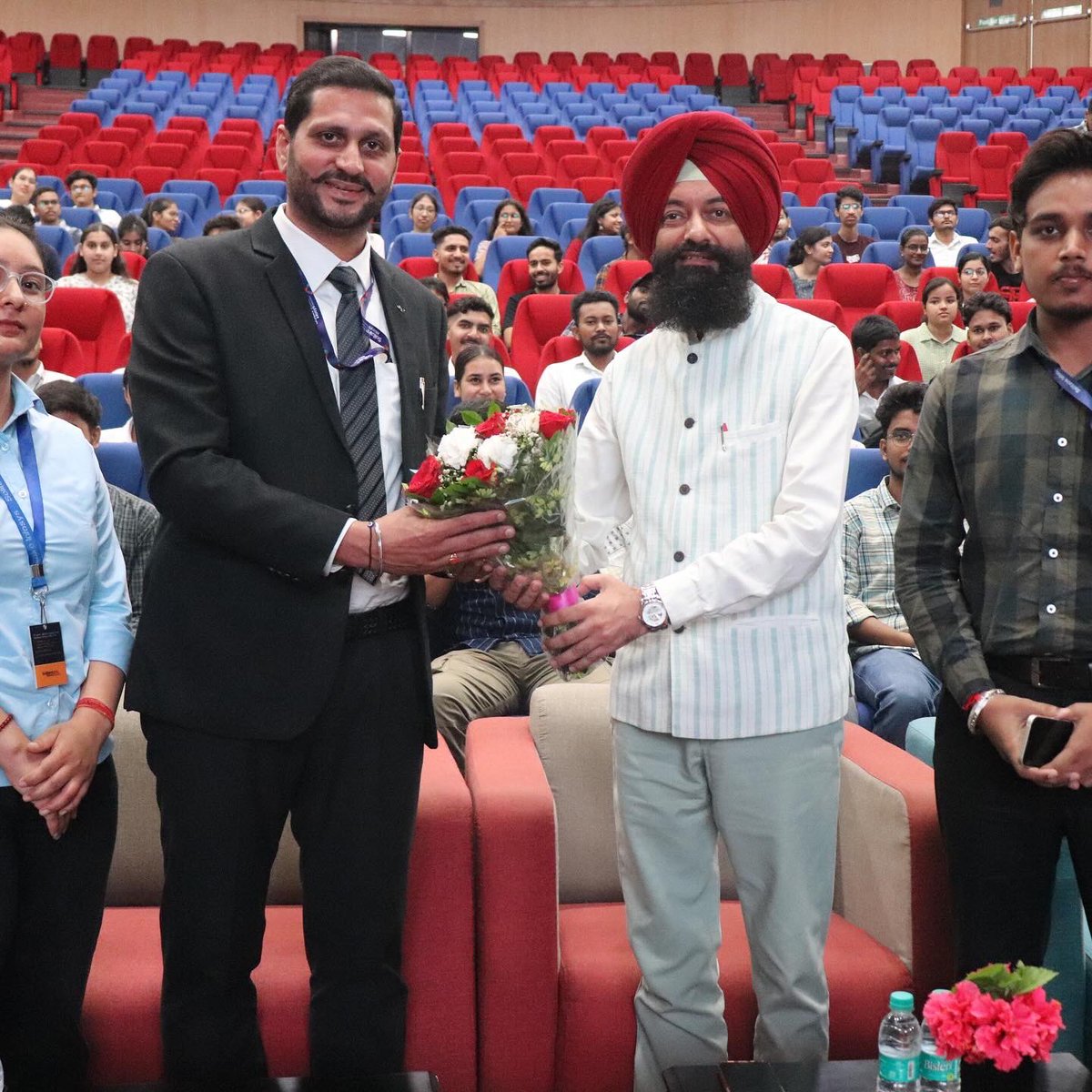 NavdeepakSandhu's tweet photo. Sharing the captured moments at @IKGujralPTU main campus during Solitaire Infosys - Joint Campus Placement Drive.

Students from University campus and affiliated colleges participated in this drive.

#IKGPTU  #Campus  #Placement  #Internsh https://t.co/ox52zCVQsq