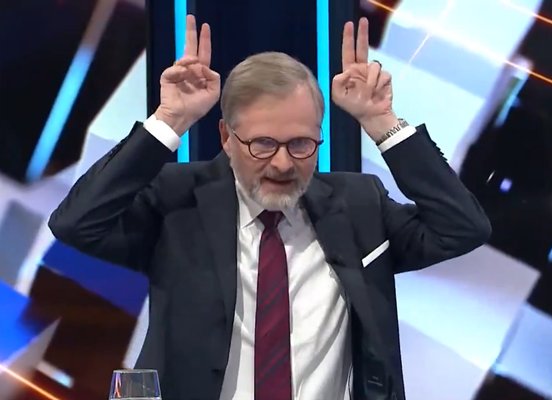 Me: "How serious is the Czech gov crisis?"
Friend: "Hold my rabbit ears"