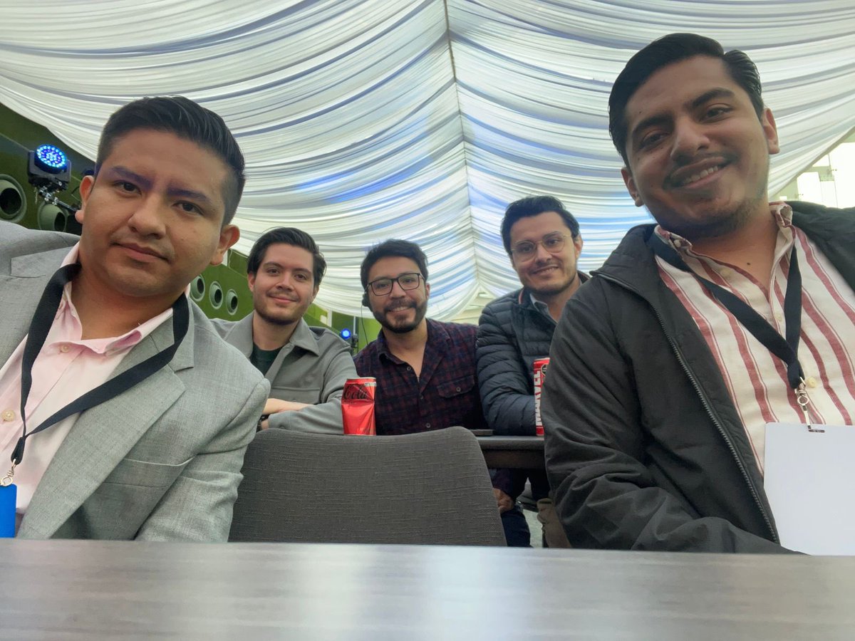 Axel Hernández (@axelhernandezmd) on Twitter photo ¡AUA lessons 2024 fue todo un éxito!
Gracias a <a href="/AmerUrological/">Amer. Urol. Assn.</a> <a href="/smumexico/">SMU México</a> y <a href="/colmexuro/">Colegio Mexicano de Urología</a> por esta excelente oportunidad de aprendizaje para los residentes en 🇲🇽! ¡AUA lessons 2024 fue todo un éxito!
Gracias a <a href="/AmerUrological/">Amer. Urol. Assn.</a> <a href="/smumexico/">SMU México</a> y <a href="/colmexuro/">Colegio Mexicano de Urología</a> por esta excelente oportunidad de aprendizaje para los residentes en 🇲🇽!