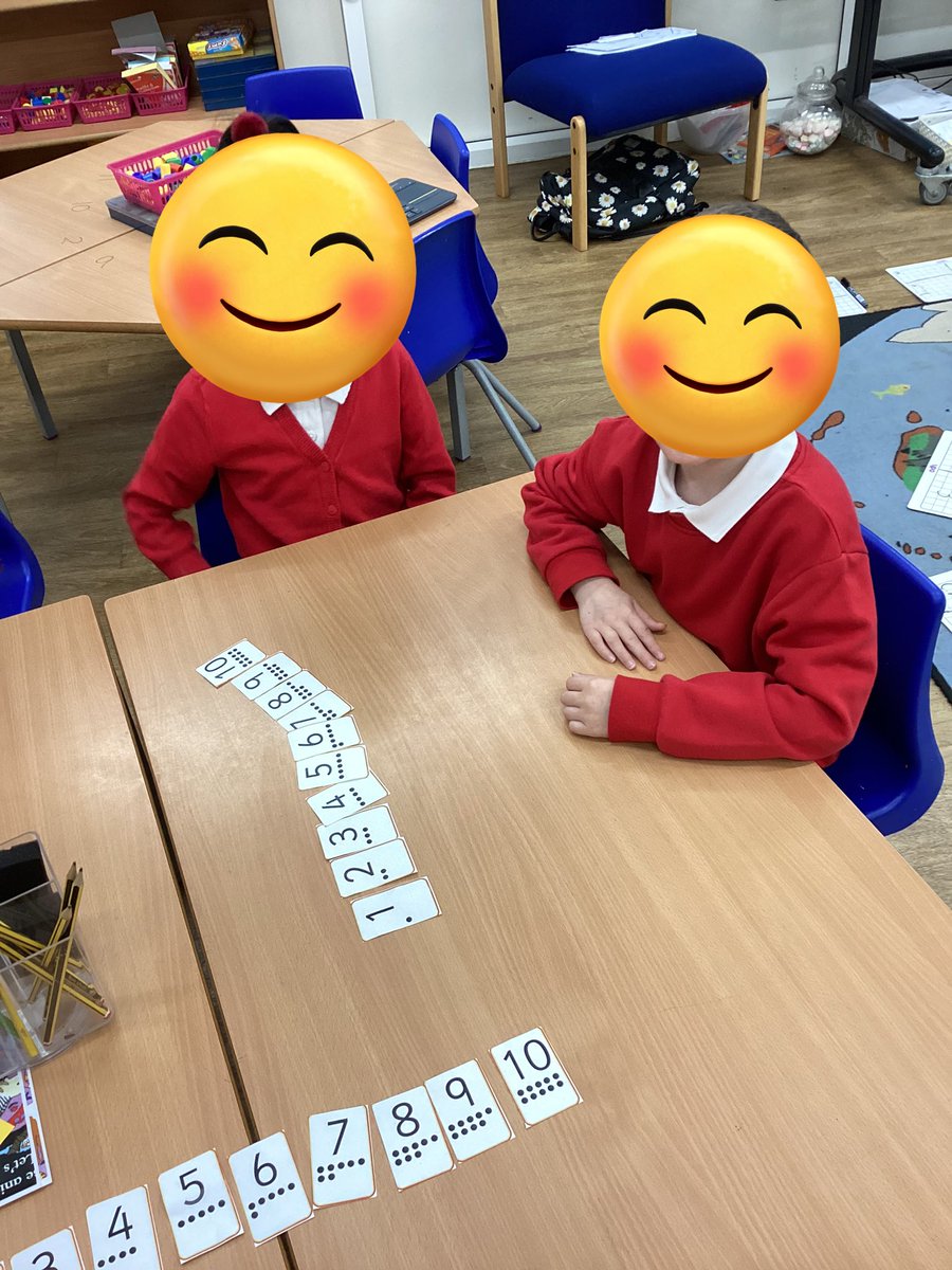 As part of our maths sessions we have been working with our friends to order the numbers 1-10. Look how amazing we did! #harrowgateacademy #harrowgatemaths