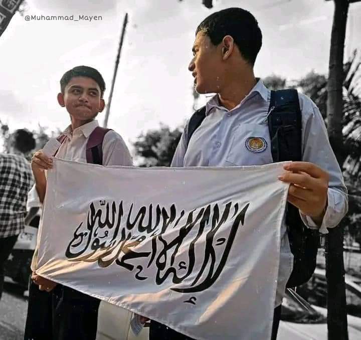 TheBengalMuslim's tweet photo. Islam will win,  With you or without you.

Ya Allah, Accept me as a soldier of your. https://t.co/5GYO0U3b7M