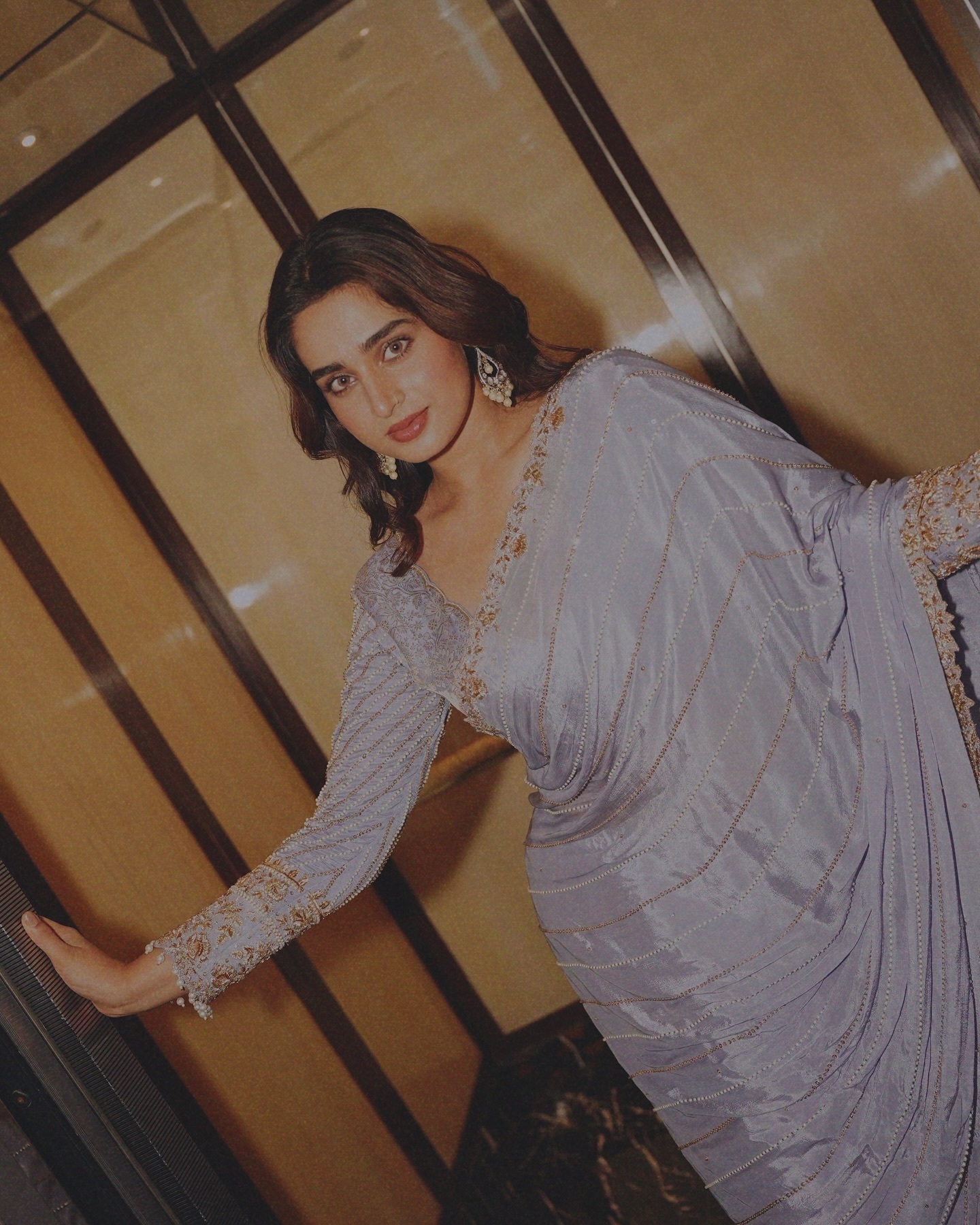 GYqJz3XbcAA3Ly8?format=jpg&name=large