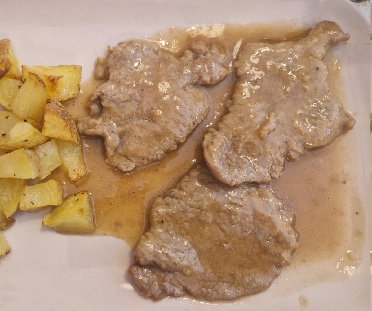 Real Volpe tweet media