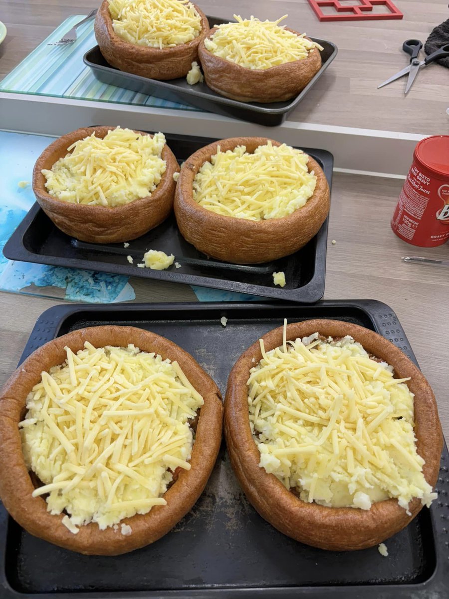 Kasbah_Kent's tweet image. New Favourite Recipe Unlocked! 🔒 

Our service users did a great job making Yorkshire Puddings stuffed with Homemade Sheperds Pie this week. Such a fun recipe and so so yummy! 

#DisabilitySupportGroup #DisabilitySupport #LifeSkillsAccess