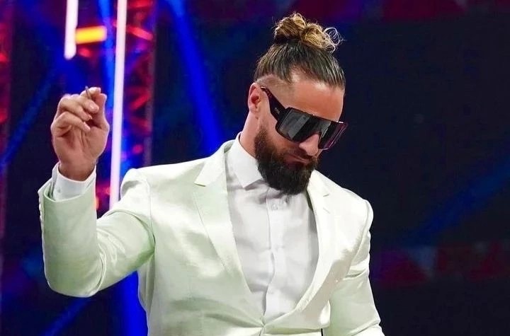 HopeMarieFigue1's tweet photo. #SethRollins #GetWellSoonSeth #WeAllLoveYouSeth #WeWantRollins https://t.co/9kt2alYawh