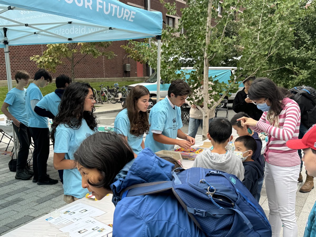 BISB_School's tweet image. The Cambridge Science Festival is underway! Join #BISB today, Sunday, until 4:00 PM for exciting hands-on STEM activities.
#CambridgeScienceFestival #CambSciFest #CSF24 #CSF2024 @cambscifest