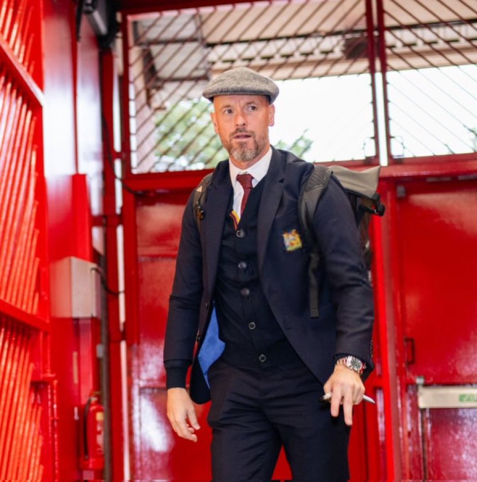 GYqOwAOWoAAs15c?format=jpg&name=medium