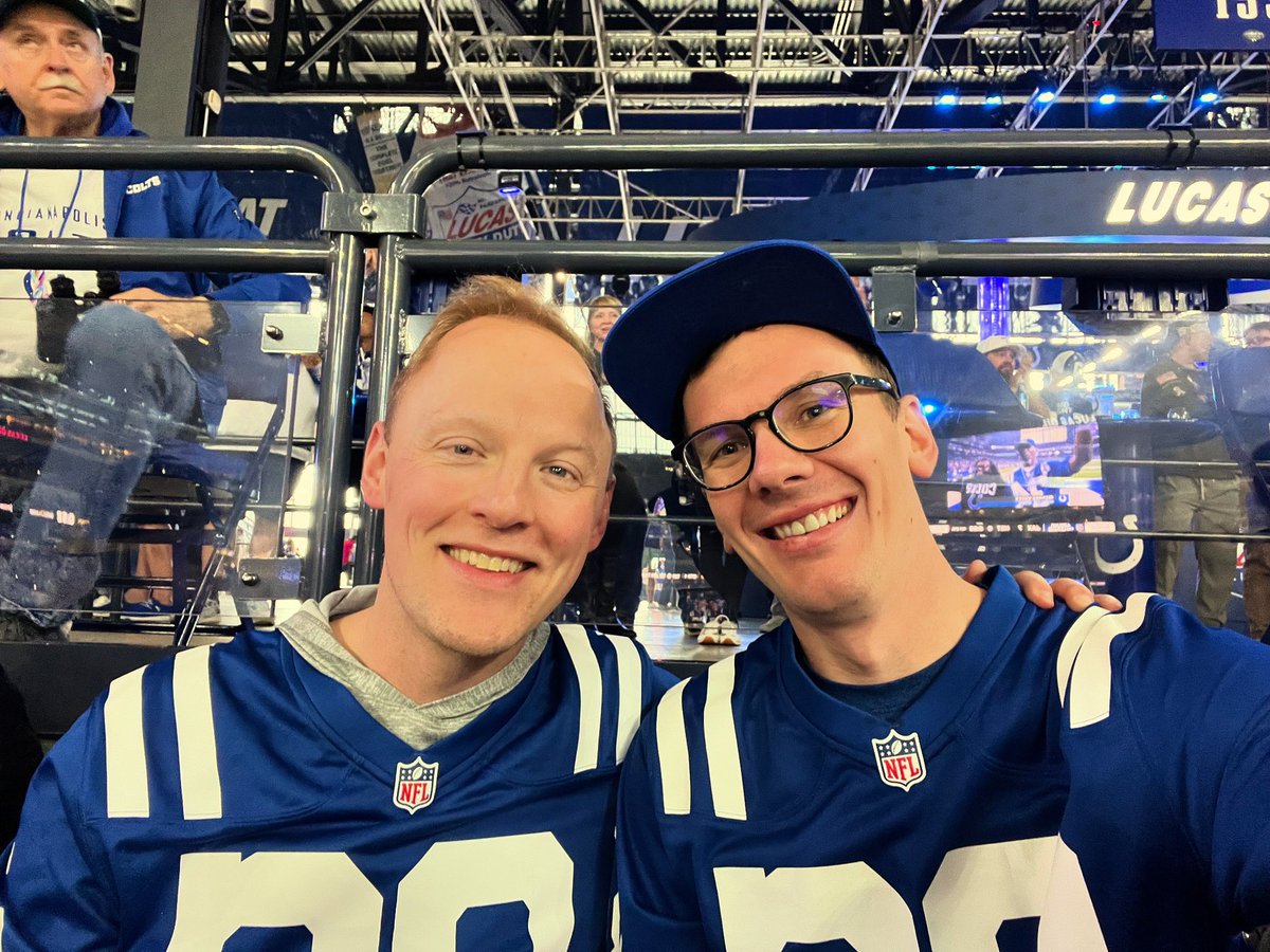 Not a bad “date night.” 🥰🏈 Go @colts .. beat the “stillers.”