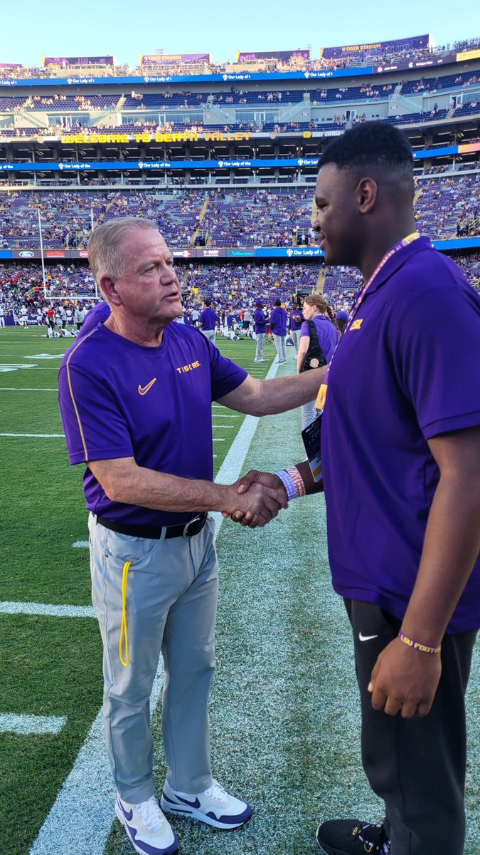 Albert S. tweet media