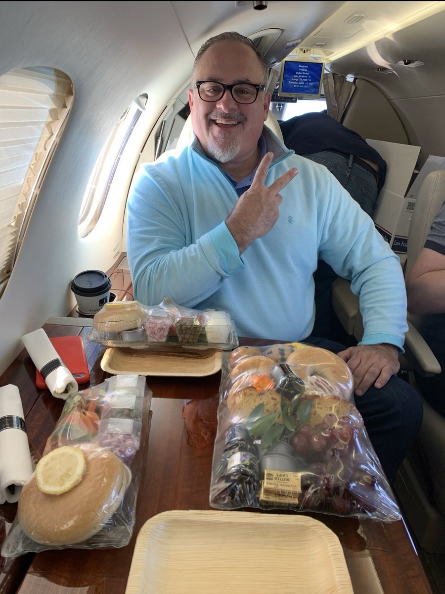 RealtorStarShar's tweet image. $LTNC where it all started….private jet 🛩️ to verify and meet everyone. And 4yrs later and the story is not over! Do you know our story? Stay #LOCKDIN Book 📕 coming out soon. #memories #Water 💦 is #Life @Junglejimjanis @Bunkality @JoePavlik 💫