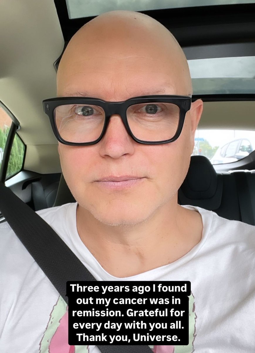 smileyhoppus's tweet photo. And in those three years blink have been on two world tours, released two albums &amp; Mark's written a book 🥹 biggest W ever we love you so much @markhoppus !!! 🩷 https://t.co/rjqtN7TavW