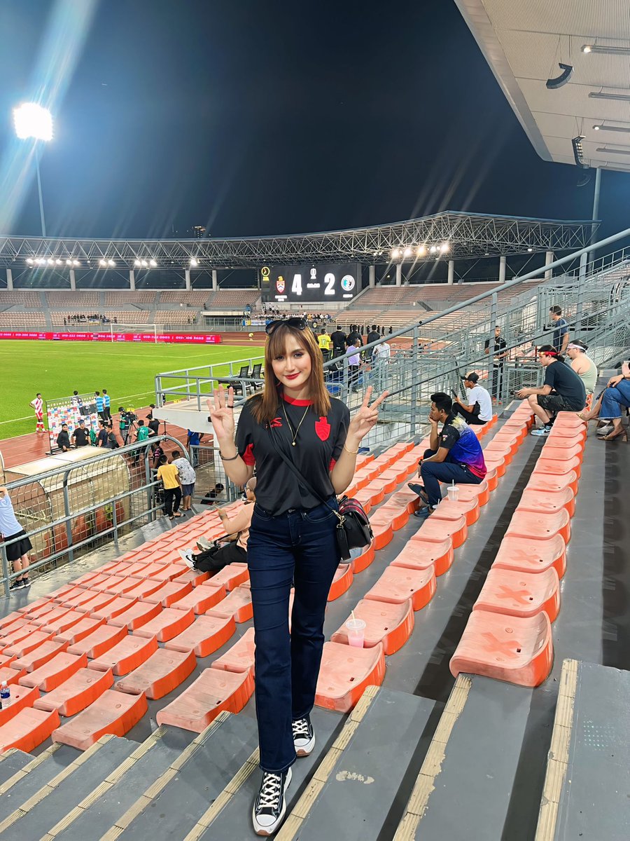nursyuhada_7's tweet image. FULL TIME

KUALA LUMPUR CITY FC 4 vs PENANG FC 2 

29 SEPTEMBER 2024 
SUNDAY | 5:30PM
STADIUM BOLASEPAK CHERAS 

#KualaLumpurCityFC #KLCityFC #KLCity #sampaimatikualalumpur #LigaSuper #DemiLigaKita