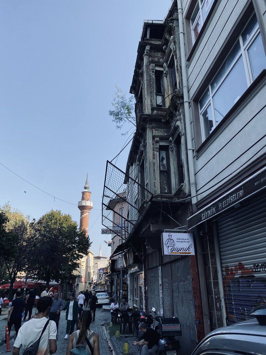 eylembaturr's tweet photo. Eminönü/Kadıköy https://t.co/MBx9JcHXdj