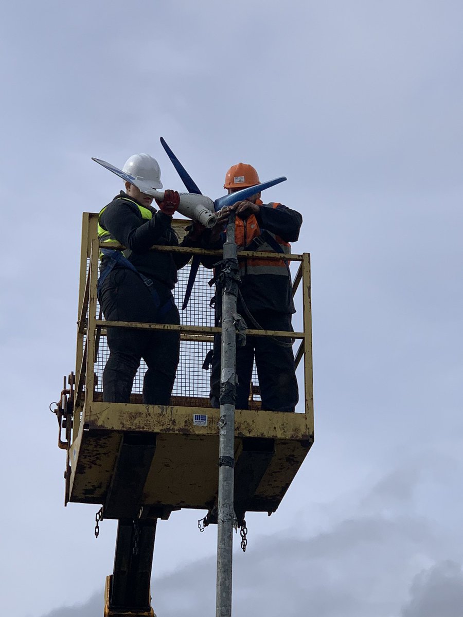 ExpLearn tweet media