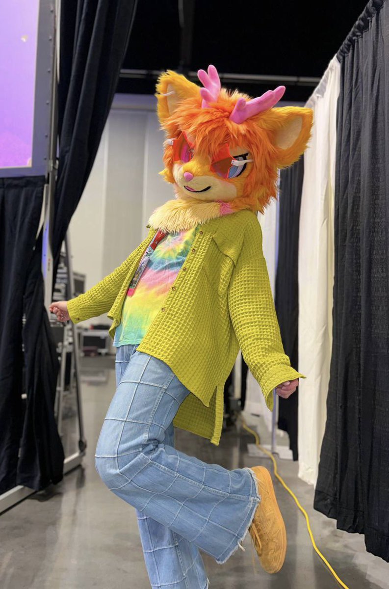 🌼 𝖋𝖑𝖔𝖗𝖆 tweet media