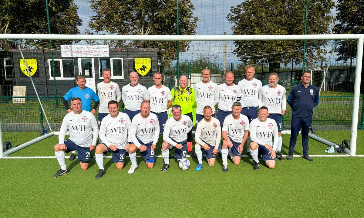 We were extremely honoured to host England's over 50's take on Panama this afternoon.

Full Time 🏴󠁧󠁢󠁥󠁮󠁧󠁿 0 - 4 🇵🇦

England Team Photo