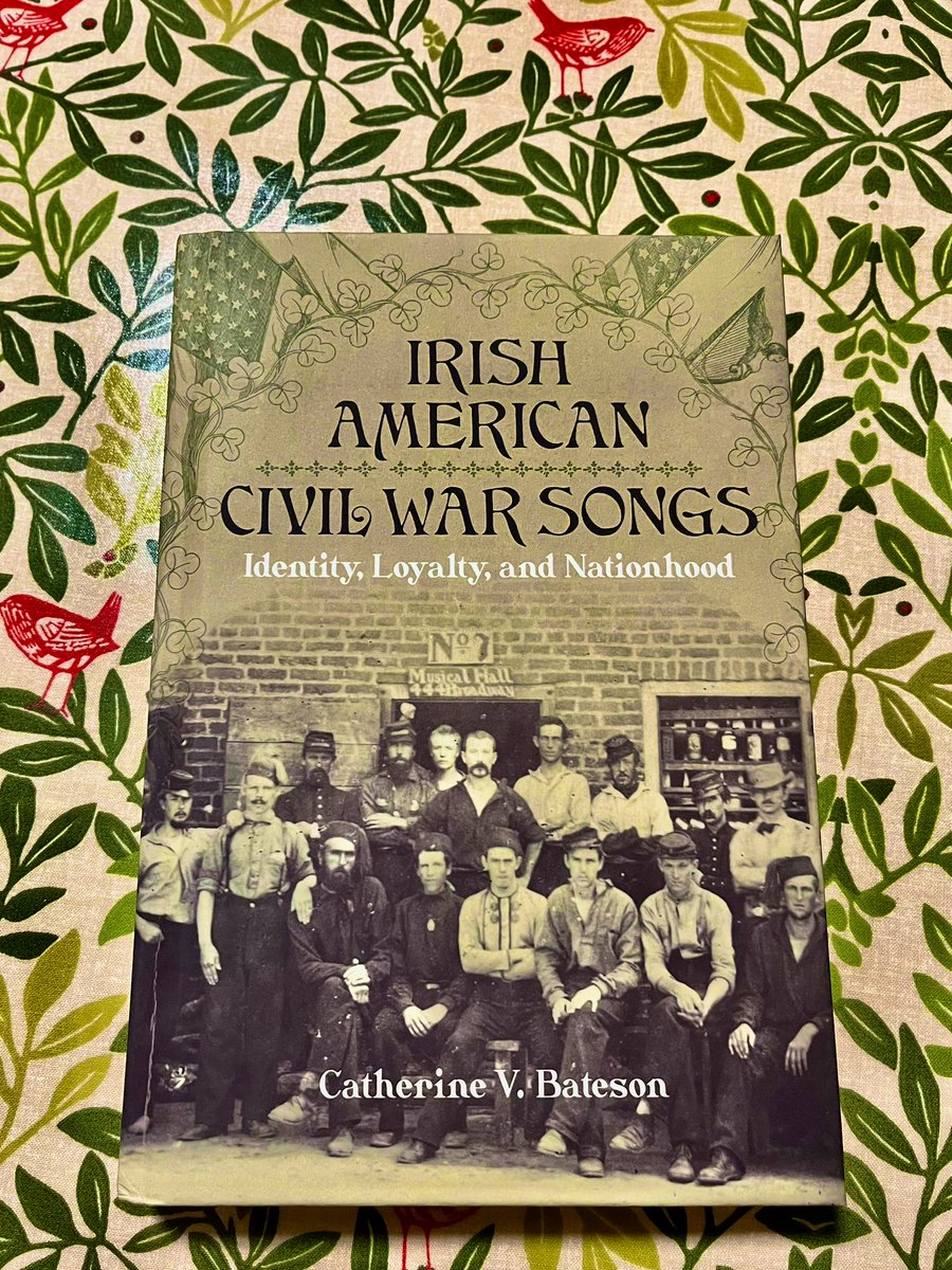 catbateson's tweet photo. Happy 2nd #pubday birthday to my book “Irish American Civil War Songs: Identity, Loyalty and Nationhood”! Can’t believe it’s been 2 years! Still available via @lsupress https://t.co/79xwENLsPu and other booksellers. Get in touch if you want me to speak (sing) about this history! https://t.co/XromRAg2FR